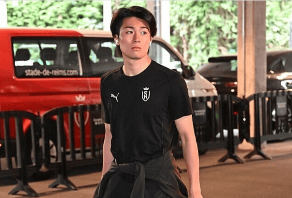 entit, 拒绝, 而此前他曾 entit, 拒绝, 而此前他曾