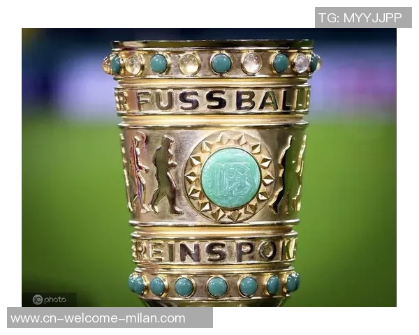 荷尔斯泰因与帕德博恩的激烈对决谁能在赛场上笑到最后